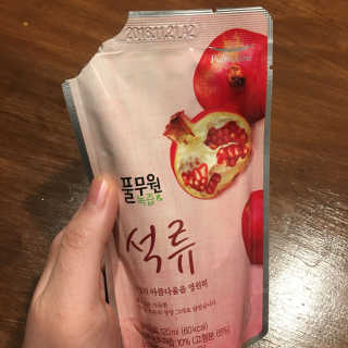 [풀무원] 마시는 건강밸런스 석류 — 3.33점을 준 리뷰어가 2018년 1월 올린 사용 사진