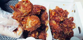 [치킨마루]-  빠사칸레드 + 콜라 500ml — 5점을 준 리뷰어가 2019년 5월 올린 사용 사진