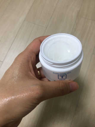 SN 에스엔 티크림 — 4.33점을 준 리뷰어가 2017년 12월 올린 사용 사진