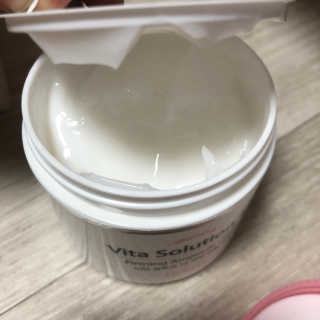 지고트 비타솔루션12 퍼밍 앰플 크림 100ml — 4점을 준 리뷰어가 2019년 8월 올린 사용 사진