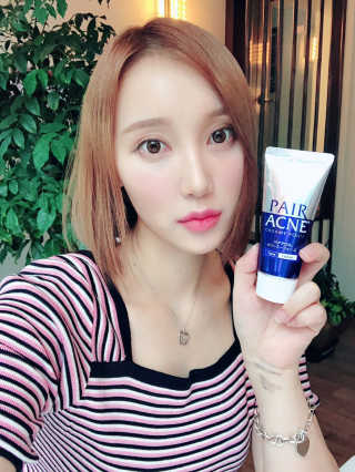페어아크네 크리미폼 페어아크네 크리미 폼 — 5점을 준 리뷰어가 2019년 7월 올린 사용 사진