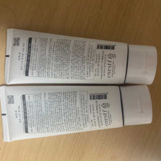 (주)에네스티 에네스티 수안수 실크스킨 풋크림 1+1 — 4점을 준 리뷰어가 2019년 9월 올린 사용 사진