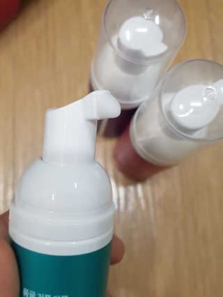폼글 I foamgle [폼글] 거품가글 50ml 3종 - 민트, 라벤더, 라즈베리 — 4점을 준 리뷰어가 2019년 10월 올린 사용 사진
