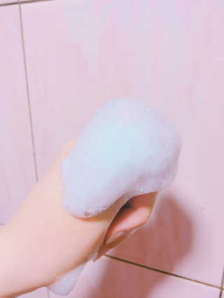 The10mg [100개 선착순] 10mg 알약비누 — 3점을 준 리뷰어가 2017년 7월 올린 사용 사진