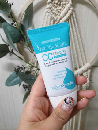 마더메이드 더 아쿠아라이트 CC크림 SPF50+ PA+++ — 5점을 준 리뷰어가 2019년 4월 올린 사용 사진