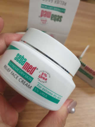 세바메드 우레아 수분폭탄크림 50ml — 5점을 준 리뷰어가 2019년 11월 올린 사용 사진