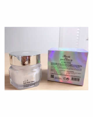 파시스 올인원 진주 화이트닝 크림 100ml — 2.67점을 준 리뷰어가 2018년 11월 올린 사용 사진