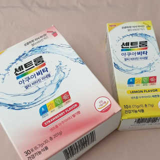 센트룸 아쿠아비타 레몬향, 딸기향 — 5점을 준 리뷰어가 2019년 8월 올린 사용 사진