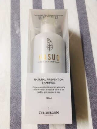 셀리본 하수오 내츄럴 프리벤션 탈모관리 샴푸 300ml — 4점을 준 리뷰어가 2019년 11월 올린 사용 사진