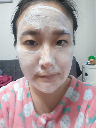 W.피부연구소 스탑에이징 펩타이드 에센스 — 5점을 준 리뷰어가 2018년 11월 올린 사용 사진