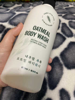 (주)에네스티 내추럴 촉촉  오트밀 바디워시 500ml — 5점을 준 리뷰어가 2020년 3월 올린 사용 사진