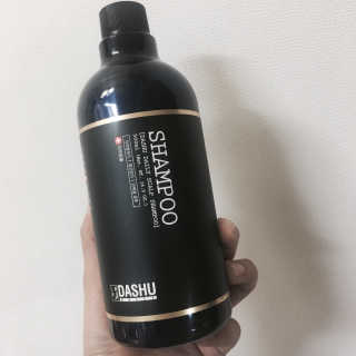 다슈코리아 다슈 데일리 한방 두피 골드 샴푸 500ml — 4.83점을 준 리뷰어가 2017년 5월 올린 사용 사진