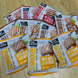 랭킹닭컴 잇메이트 닭가슴살 스테이크 혼합 1kg — 5점을 준 리뷰어가 2020년 1월 올린 사용 사진