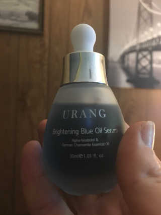 Brightening Blue Oil Serum — 4.67점을 준 리뷰어가 2018년 8월 올린 사용 사진
