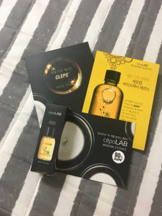 세포랩 바이오제닉 에센스 30ml 특별팩 — 4.33점을 준 리뷰어가 2018년 5월 올린 사용 사진