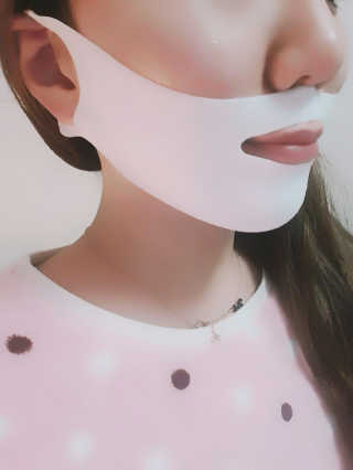 어반룩 페르시안 캣 브이 마스크 3매 — 5점을 준 리뷰어가 2018년 1월 올린 사용 사진