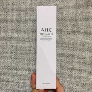AHC 에이 에이치 씨 미니멀 10 워터리 에센스 — 5점을 준 리뷰어가 2018년 11월 올린 사용 사진