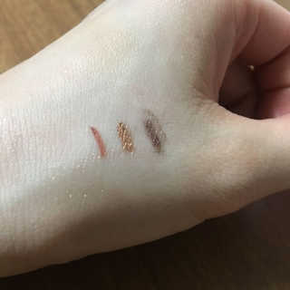 미팩토리 립앤아이 리무버 — 5점을 준 리뷰어가 2018년 2월 올린 사용 사진