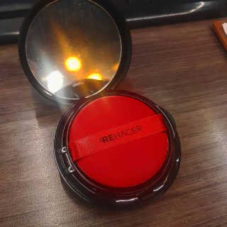 리하셀 아우라 쿠션 팩트 21호,23호 SPF50+ PA++++ — 5점을 준 리뷰어가 2019년 10월 올린 사용 사진