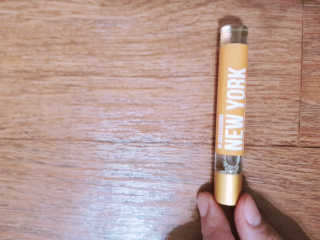 더블유드레스룸 롤 온 퍼퓸EDT 10ml — 3.67점을 준 리뷰어가 2018년 10월 올린 사용 사진