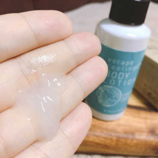 Bonfre 봉프레 이스케이프 쿨링 바디로션100 — 2점을 준 리뷰어가 2019년 8월 올린 사용 사진