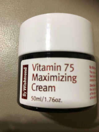 바이 위시트랜드 VITAMIN 75 CREAM — 3.5점을 준 리뷰어가 2019년 9월 올린 사용 사진