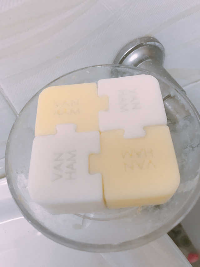 반함 광채뽀송 비누 리뷰 사진