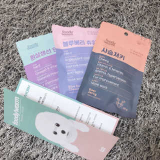 푸디웜 주식회사 [푸디웜] 강아지 저알러지 수제간식 3종세트 — 5점을 준 리뷰어가 2018년 11월 올린 사용 사진