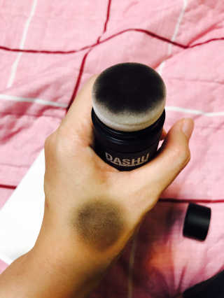 다슈코리아 다슈 안티 헤어로스 헤어쿠션 16g — 4점을 준 리뷰어가 2017년 5월 올린 사용 사진