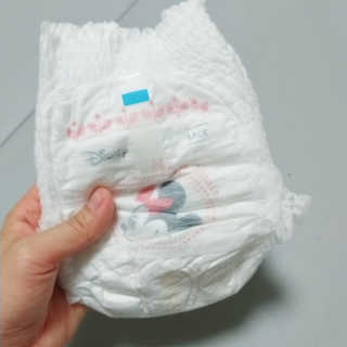 보솜이 베이비케어 팬티형 기저귀 — 4점을 준 리뷰어가 2019년 3월 올린 사용 사진