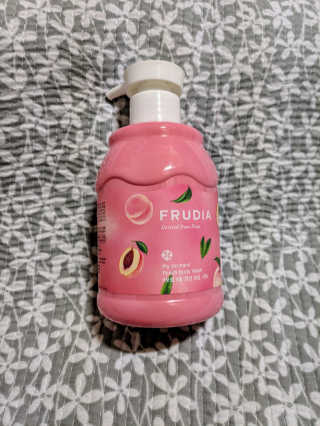 [후르디아] 복숭아 바디워시+바디에센스 세트 — 5점을 준 리뷰어가 2019년 8월 올린 사용 사진