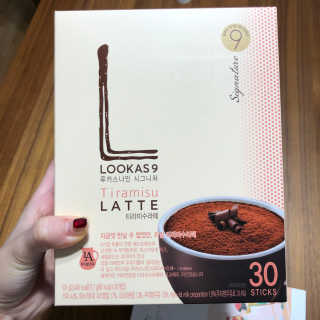 루카스나인 티라미수라떼 — 5점을 준 리뷰어가 2020년 3월 올린 사용 사진