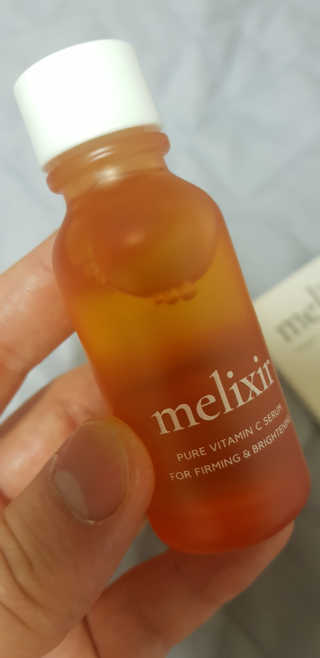 비건화장품 멜릭서 내 피부를 위한 비건케어, 멜릭서 비타민세럼 — 5점을 준 리뷰어가 2019년 3월 올린 사용 사진