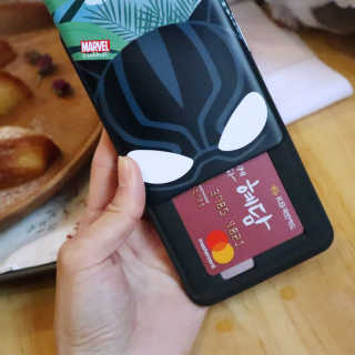 하이키키 마블 피규어 카드 케이스 — 5점을 준 리뷰어가 2018년 5월 올린 사용 사진
