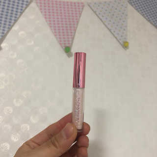 [블랙루즈] 펄블리 아이 글리터 2종 — 5점을 준 리뷰어가 2019년 1월 올린 사용 사진