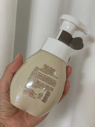 에이밀 슈퍼 그레인 버블 폼 200ml — 3.5점을 준 리뷰어가 2019년 8월 올린 사용 사진