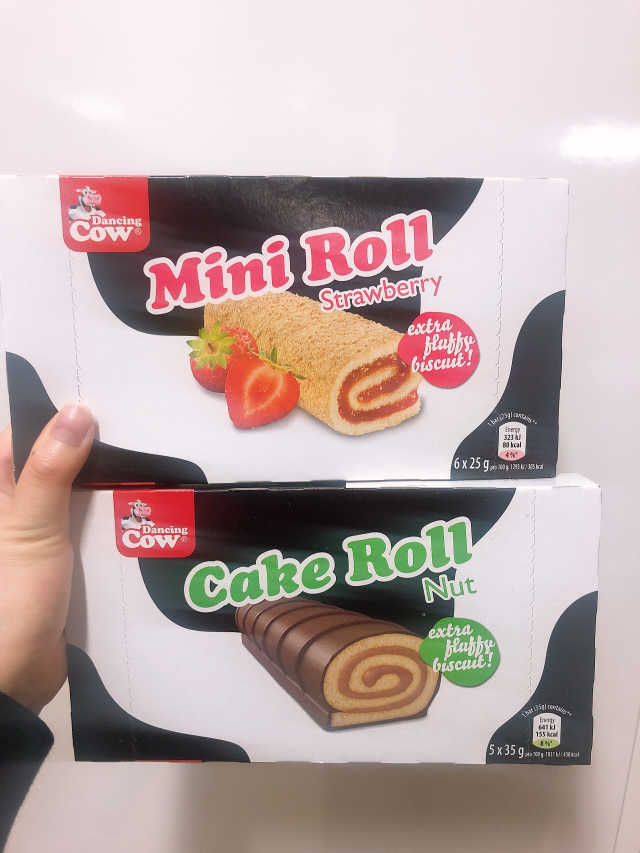 웰그린_댄싱카우 케이크 롤_미니 롤 스트로베리 리뷰 사진
