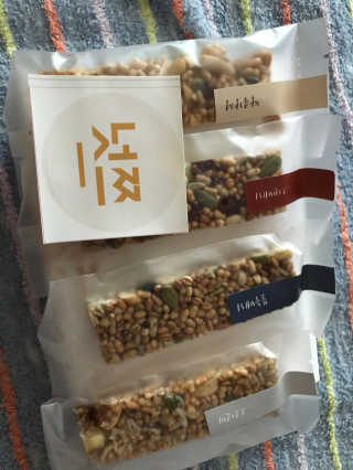 넛쯔공방 넛쯔 무설탕 수제견과류바 — 5점을 준 리뷰어가 2018년 7월 올린 사용 사진