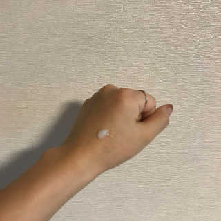포렌코즈 아쿠아 커넥션 크림 — 4.67점을 준 리뷰어가 2017년 8월 올린 사용 사진