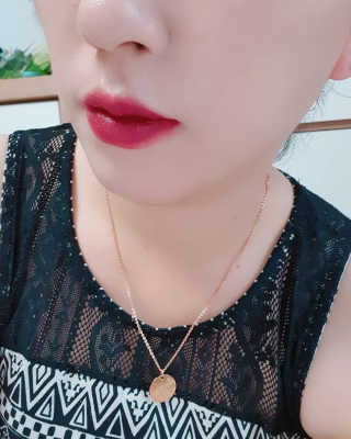[블랙루즈] 에어 핏 벨벳 틴트4 1+1 — 5점을 준 리뷰어가 2019년 7월 올린 사용 사진