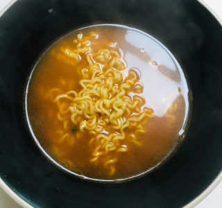 라면 그대로가 제일 맛있는 더엄마라면 — 4.5점을 준 리뷰어가 2019년 9월 올린 사용 사진