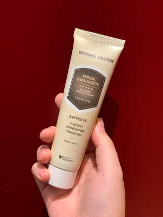 메이메리 쓰리이펙츠 모이스처 톤업크림 50ml — 5점을 준 리뷰어가 2020년 1월 올린 사용 사진