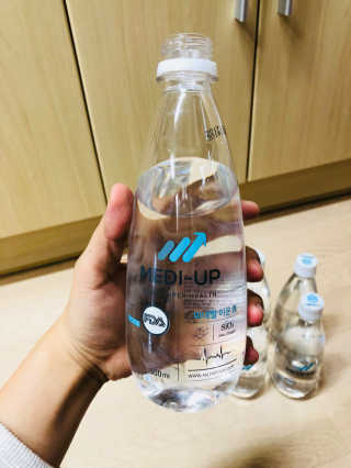 메디덴코 메디업 — 3.5점을 준 리뷰어가 2018년 3월 올린 사용 사진