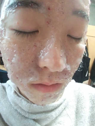 23years old 아쿠아밥 모델링 마스크 — 5점을 준 리뷰어가 2017년 6월 올린 사용 사진