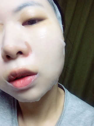 투티스푼 꿀바마스크 — 5점을 준 리뷰어가 2019년 1월 올린 사용 사진
