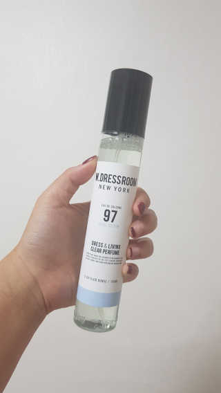 더블유드레스룸 드레스퍼퓸 150ml — 4.17점을 준 리뷰어가 2018년 10월 올린 사용 사진