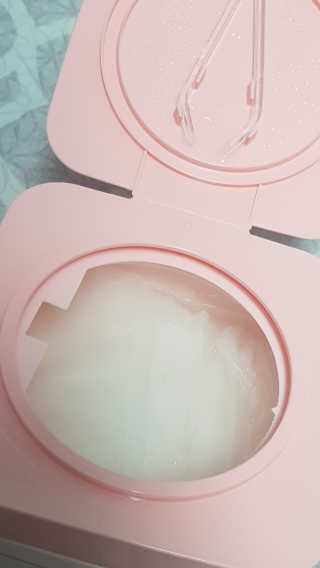 메이베나 1일 1팩 뽑아쓰는 마스크팩 — 5점을 준 리뷰어가 2019년 1월 올린 사용 사진