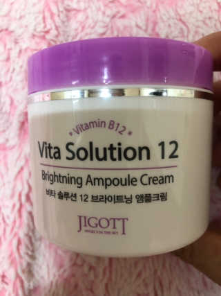 지고트 비타솔루션12 브라이트닝 앰플 크림 100ml — 5점을 준 리뷰어가 2019년 7월 올린 사용 사진