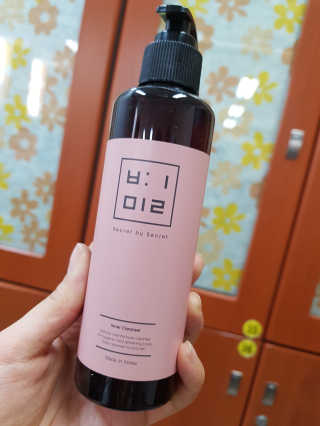 비밀 프리미엄 이너클렌저 - 로즈골드 — 4점을 준 리뷰어가 2018년 3월 올린 사용 사진