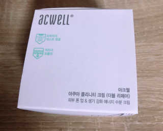 아크웰 아쿠아 클리니티 수분크림 — 5점을 준 리뷰어가 2018년 11월 올린 사용 사진